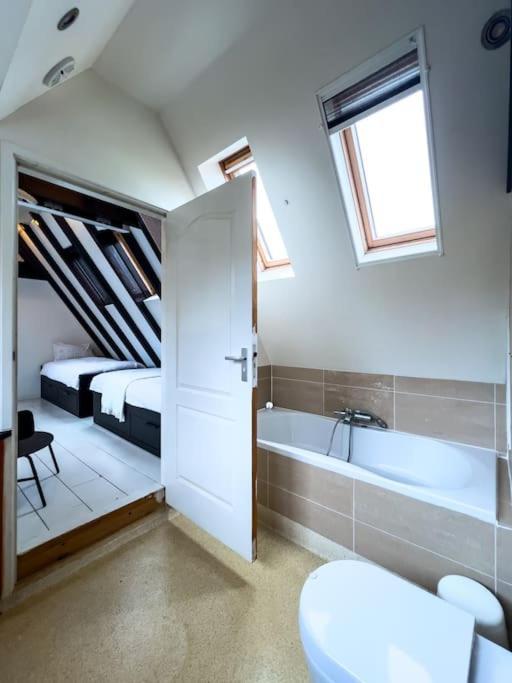 Fisherman'S Cottage - Surf Retreat 비크안지 외부 사진